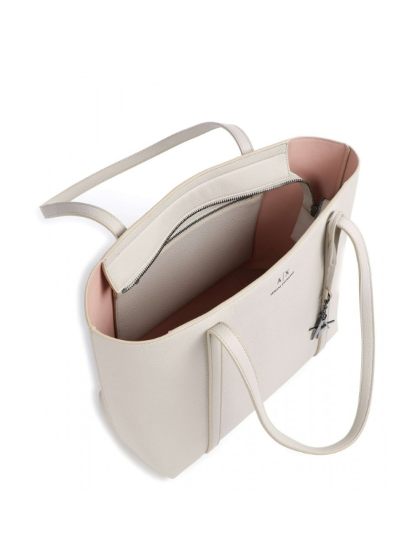 110372-Shopping-Armani-Exchange-942930-CC726.png