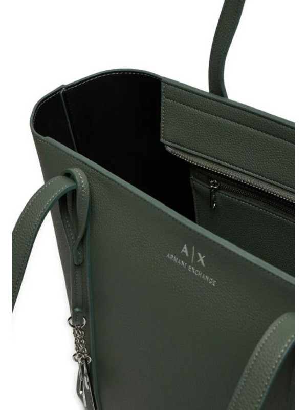 150176-Shopping-Armani-Exchange-942930-CC726.jpeg