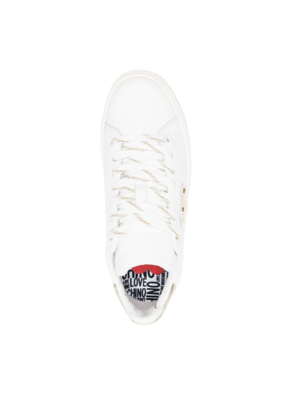 105177-SNEAKER.png