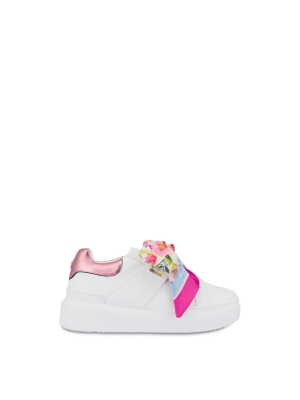 107029-SNEAKER.jpeg
