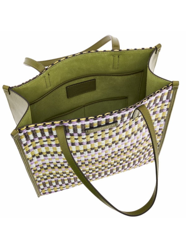 113175-Shopping-The-Bridge-0433017R.png
