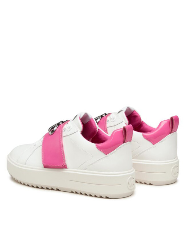 106728-SNEAKERS.jpeg