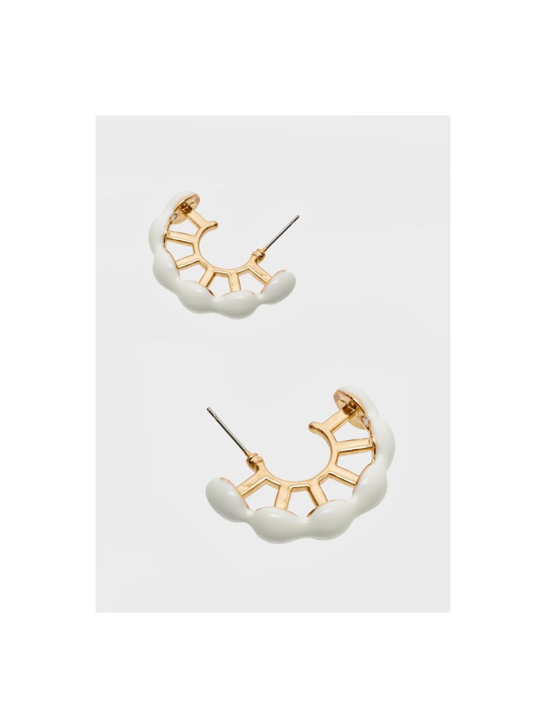 107530-ORECCHINI-FIORE-ORO-E-BIANCO-Nal-EMOR1098.jpeg