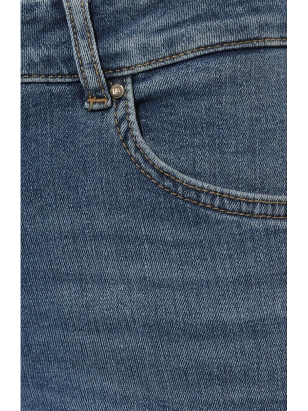 109679-JEANS.jpeg
