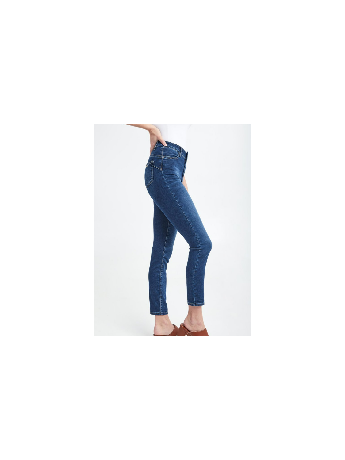 109386-JEANS.png