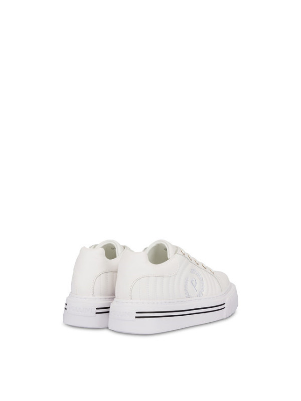 111056-SNEAKERS.jpeg