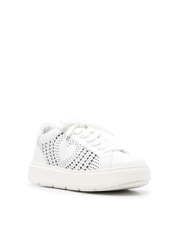 108973-SNEAKERS.png