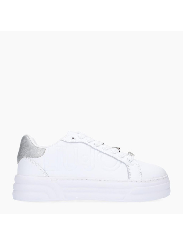 110528-SNEAKER.jpeg