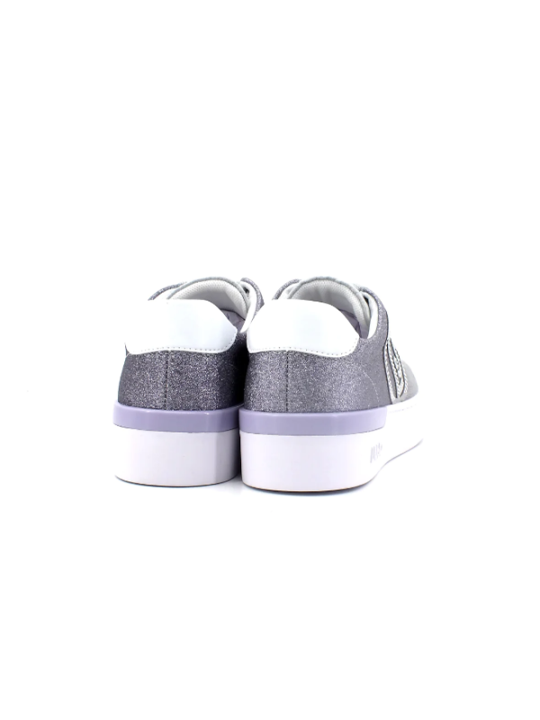 110539-SNEAKER.png