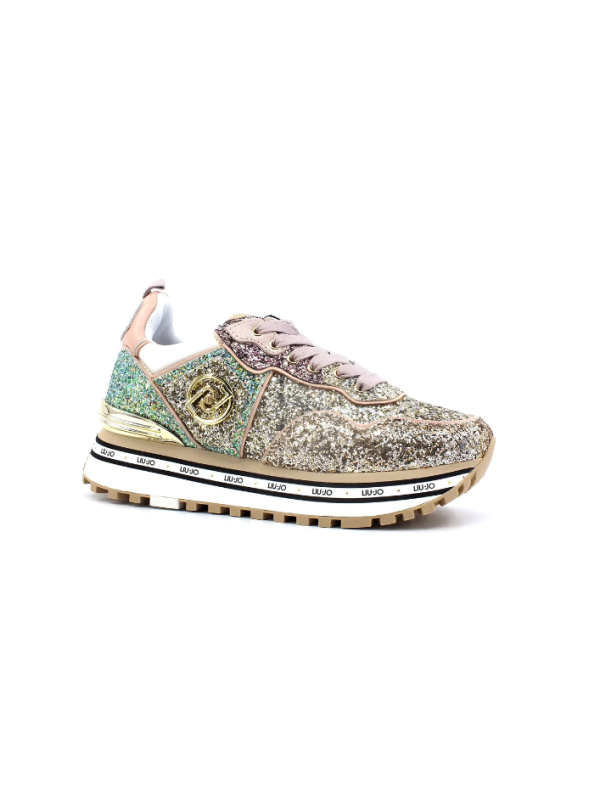 110548-SNEAKER.png